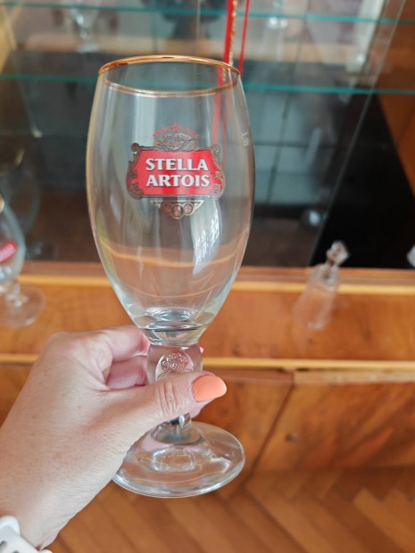 Stella Artois poharak