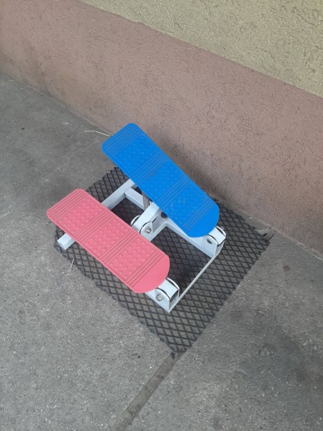 Step lépcső lépcsőző gép taposó