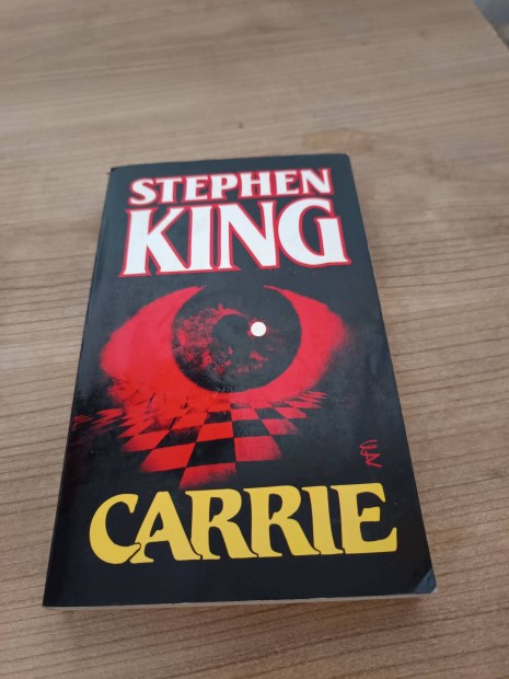 Stephen King - Carrie knyv elad