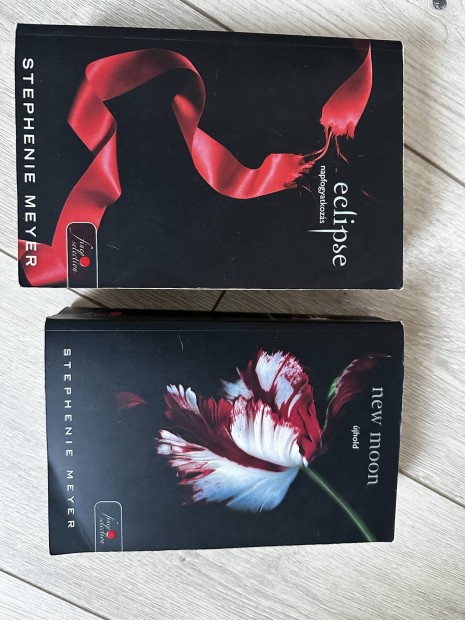 Stephenie Meyer Napfogyatkozs s jhold knyv