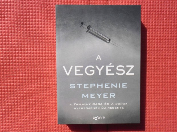 Stephenie Meyer: A vegysz