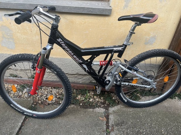 Steppenwolf alu 26 mtb kerkpr Rock Shox Deore lx