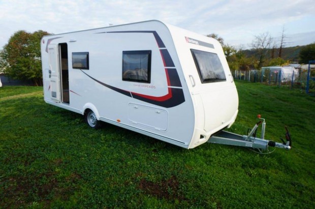 Sterckeman Easy 490 PE komfort lakókocsi