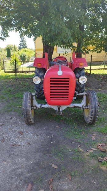 Steyr 190 traktor eladó