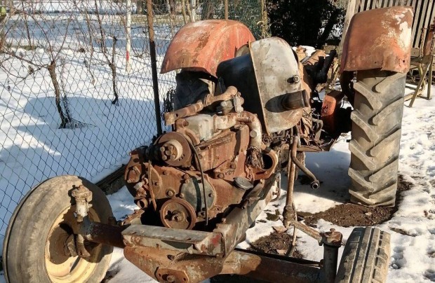 Steyr 288 alkatr�szek!