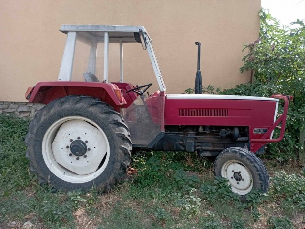 Steyr 650 traktor elad