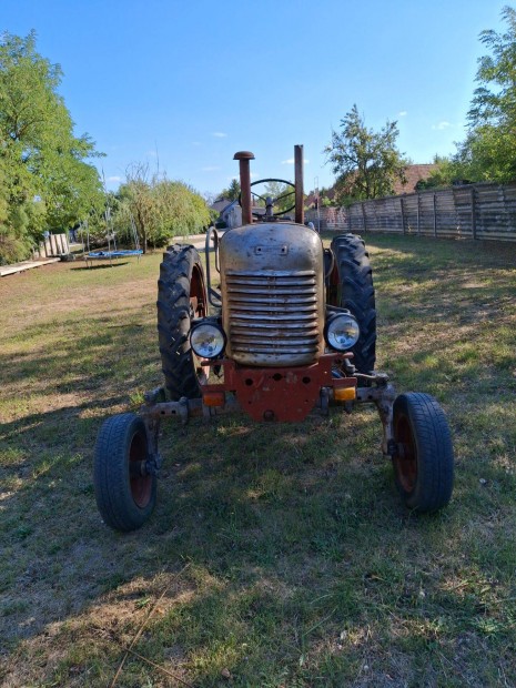 Steyr T80 piros rendszmos elad