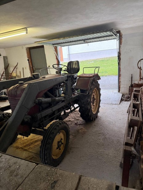 Steyr t84 traktor