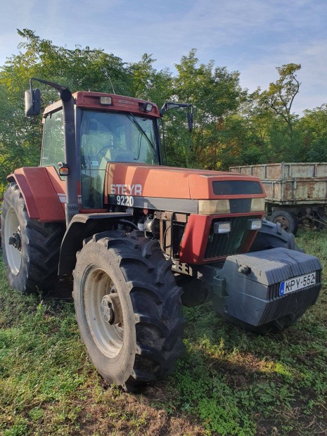 Steyr traktor 220LE