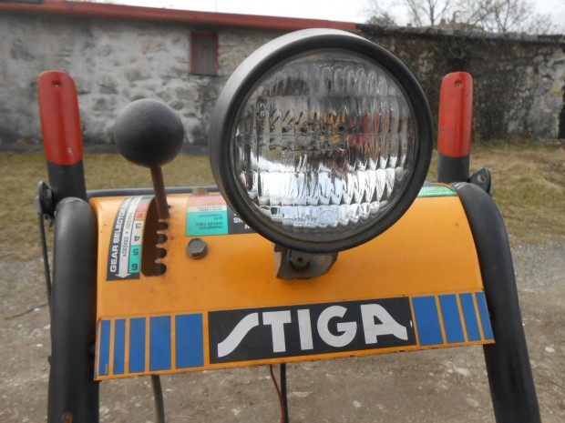 Stiga 1132-es ,eredeti Svd,11 lers briggsmotor elad
