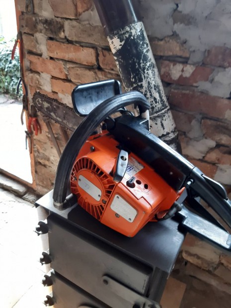 Stihl 015 lncfrsz elad.