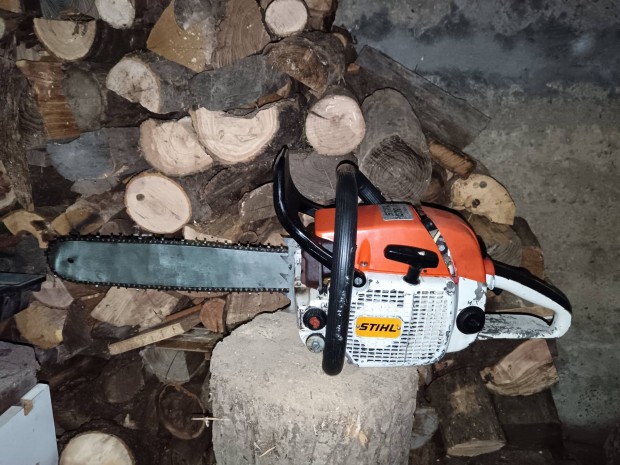 Stihl 028      