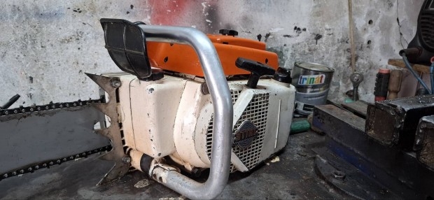 Stihl 051 Döntő, Daraboló.