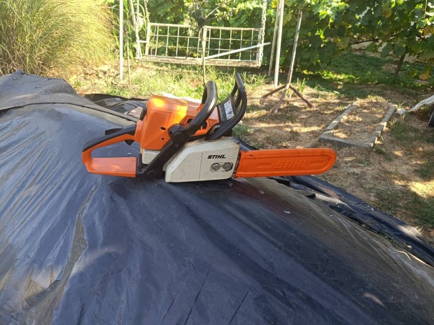 Stihl 230 motorfreszem elad!