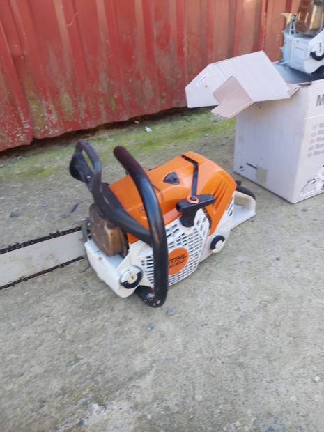 Stihl 500i 1 ves keveset hasznlt lcsn. 