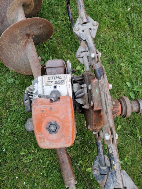 Stihl BT 360 oszlopfr