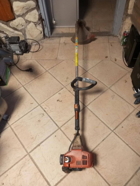 Stihl FS75 benzines fkasza!