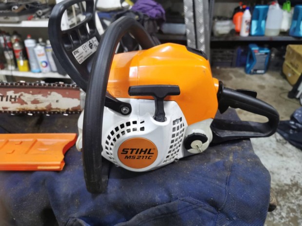 Stihl MS211C