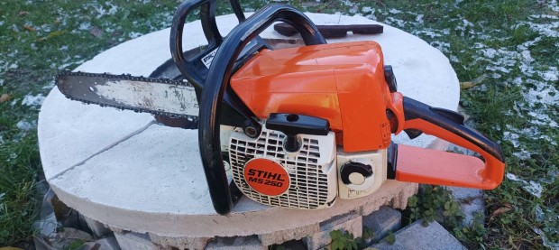 Stihl MS 250  lncfrsz elad 