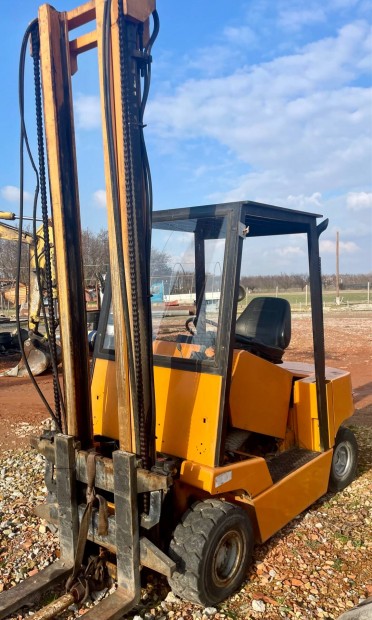 Stihl V�lt�hib�s targonca elad�