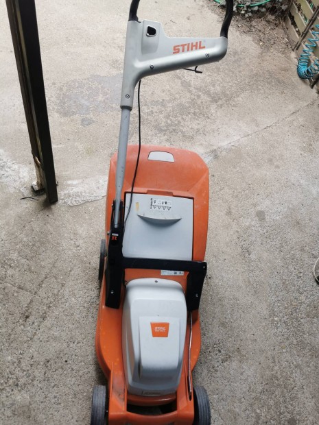 Stihl elektromos fűnyíró