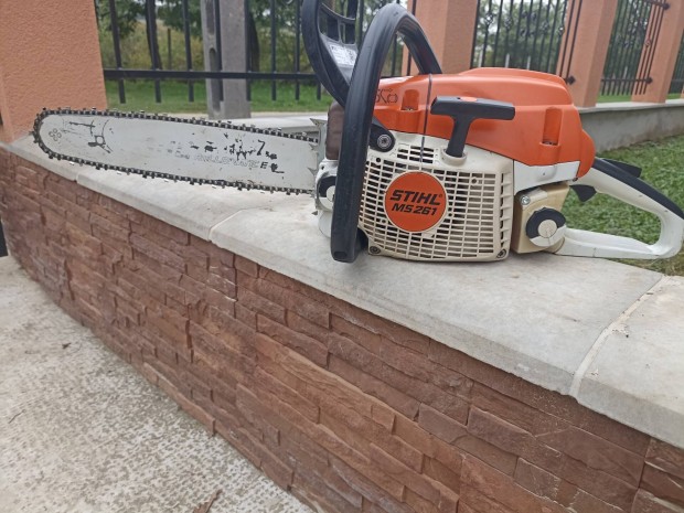 Stihl ms261.