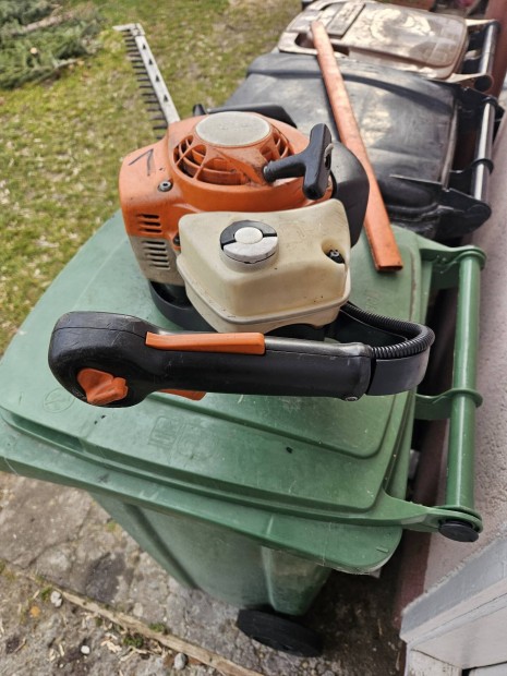 Stihl profi sövényvágó.