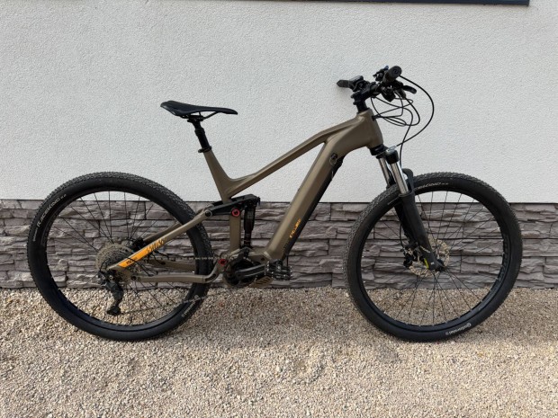 Stilus All Mntn 29 Bosch CX motoros ebike