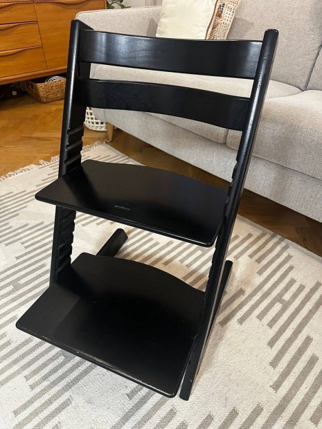 Stokke Tripp Trapp Black Fekete fa etetszk