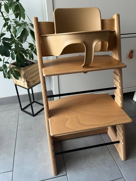 Stokke Tripp Trapp etetszk kiegsztvel