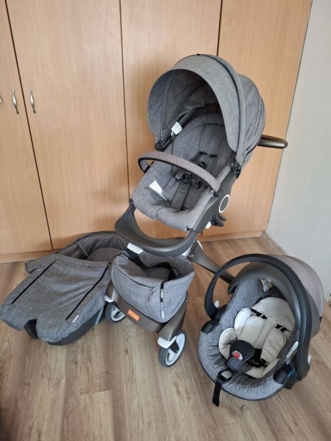 Stokke xplory v4 babakocsi