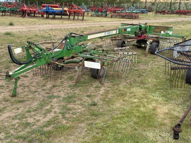 Stoll 1405 S két rotoros rendképző, rendkezelő, rendsodró
