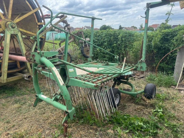 Stoll 465 -ös Egyrotoros Rendképző , Rendsodró