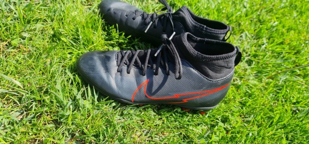 Stoplis Nike