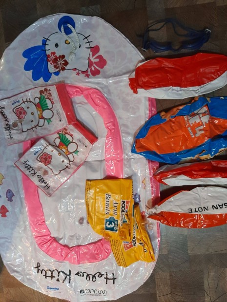 Strand új, Hello Kitty karúszó, labdák, úszószemüveg