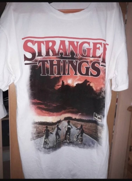 Stranger things polo