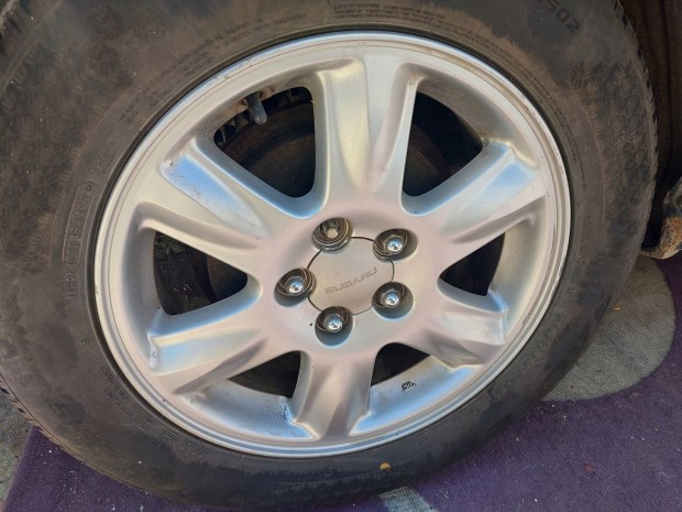 Subaru 15" gyri alufelni 