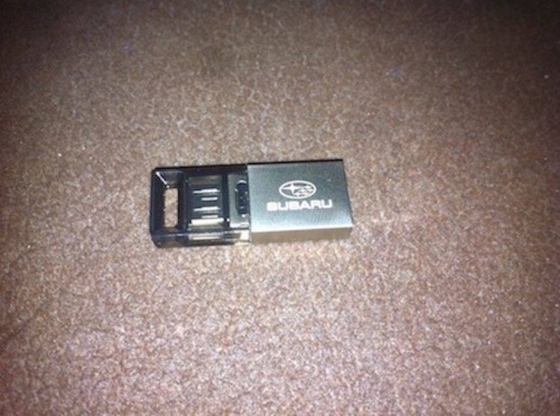 Subaru 2.0 USB 2.0 pendrive 4