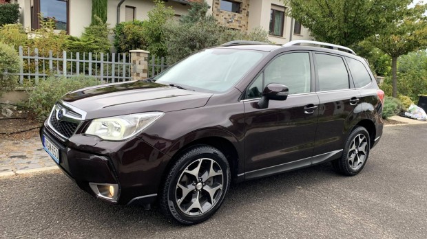 Subaru Forester 2.0 DIT Platinum (Automata) FOG...