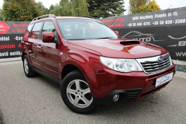 Subaru Forester 2.0 D Active (EU5) /Napfnytet...