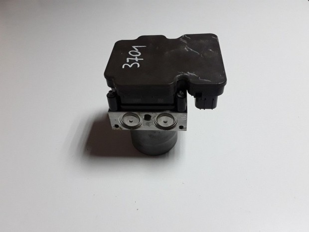 Subaru Forester SK ABS kocka 2265106582