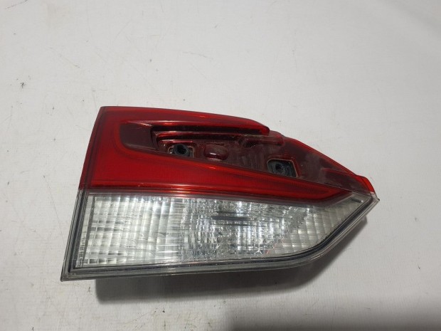 Subaru Forester SK Bal hátsó lámpa 84251SJ010