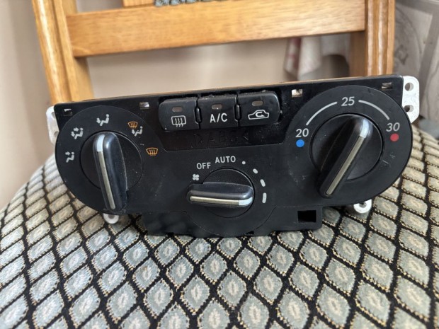 Subaru Impreza GD fts, klma panel, kapcsol 3B45234700