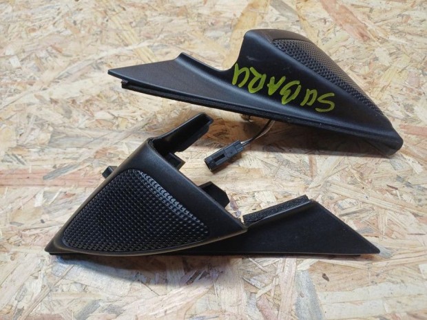 Subaru Impreza (2008-2012) Els� Ajt� Hangsz�r� P�r