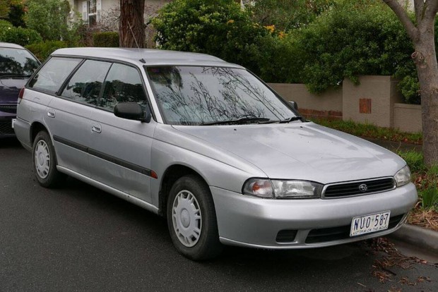Subaru Legacy gy�ri bontott f�t� ventill�tor 1993-98 tipushoz