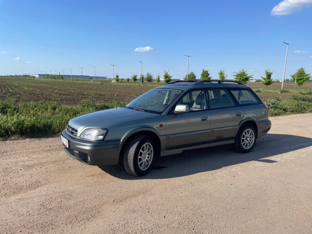 Subaru Outback 3.0 H6