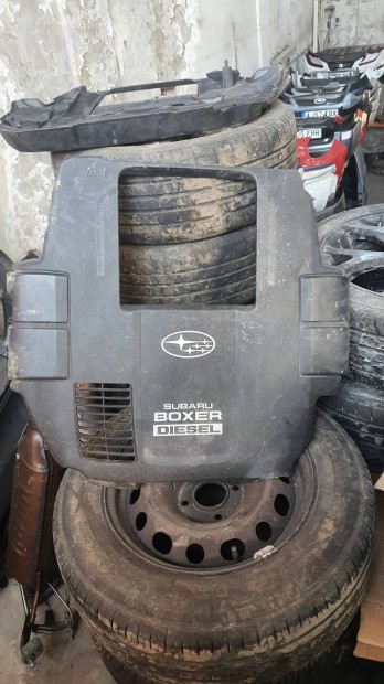 Subaru felső motorburkolat védő.2 23.03.14