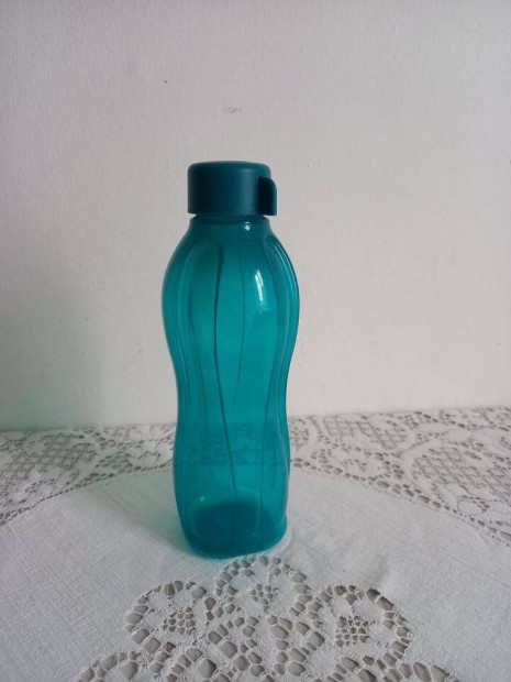 Sulikezdsre! Tupperware trkiz ko palack, kulacs csavaros 750 ml j