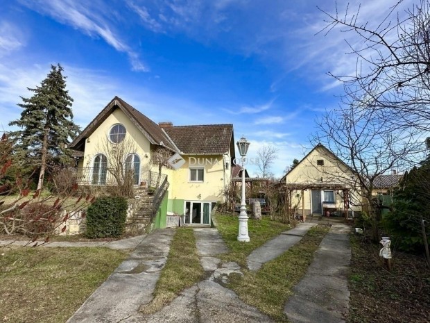 S�lys�pi 349 nm-es h�z elad�