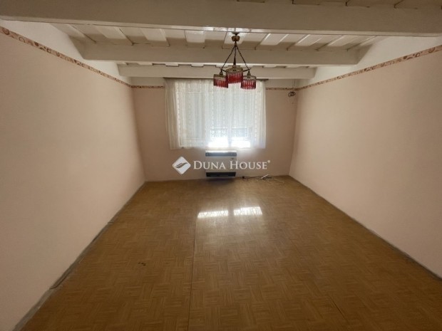 S�lys�pi elad� 75 nm-es h�z